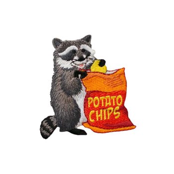 Waschbär mit Chips, 4,9 x 4,8 cm